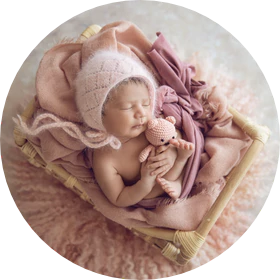 Newborn Photographer