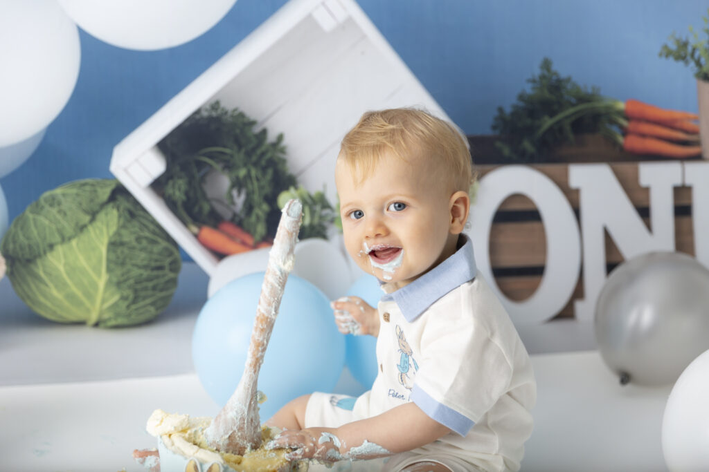 Cake smash photography