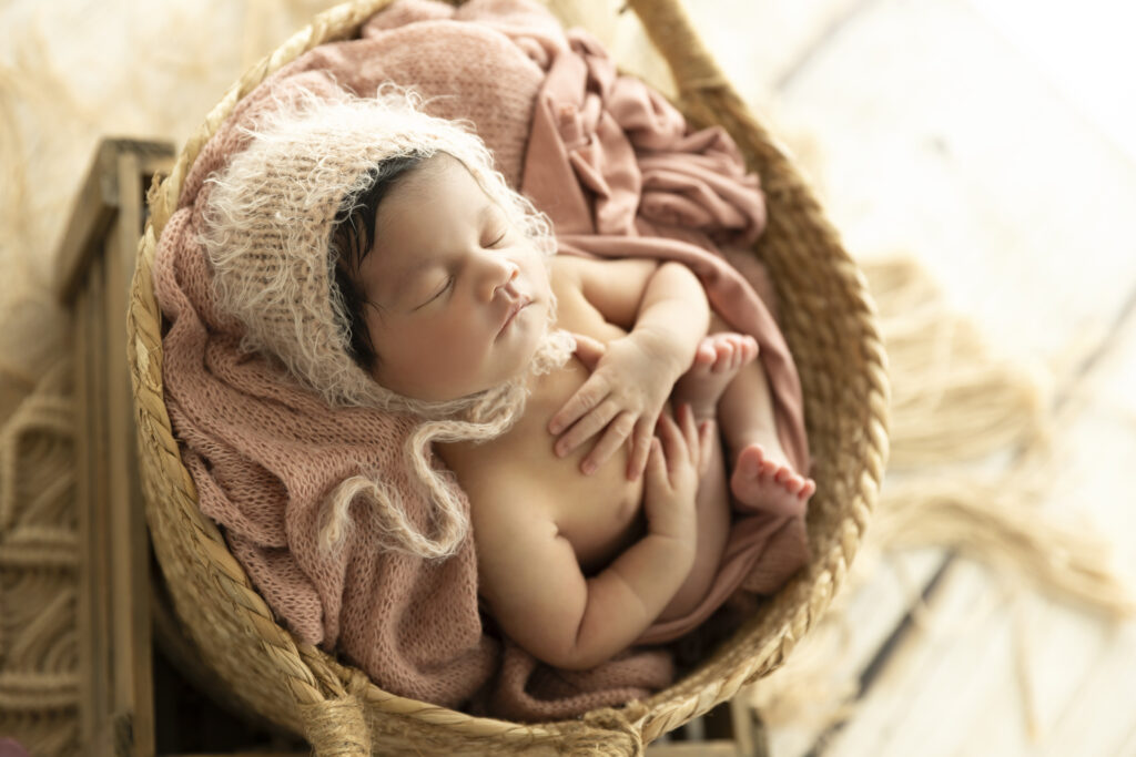 Newborn Photographer