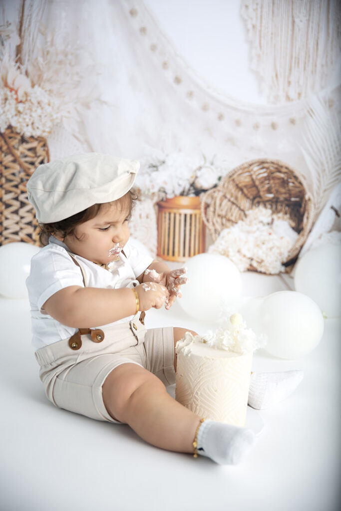 Cake Smash Photographer