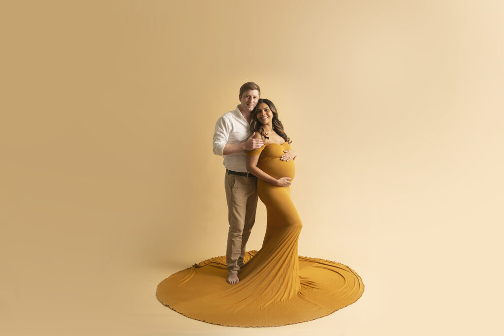 Studio Maternity