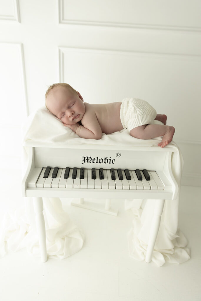 Newborn Photographer