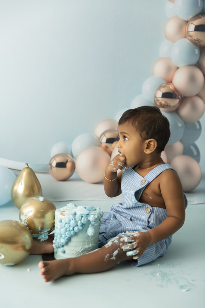 Cake Smash Photographer