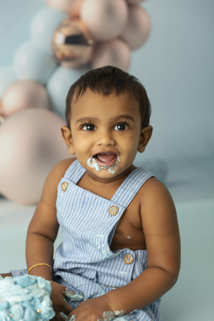 Cake Smash Photographer