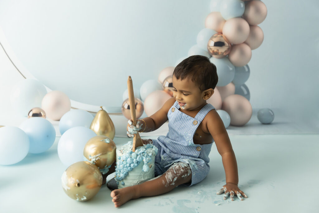 Cake Smash Photographer