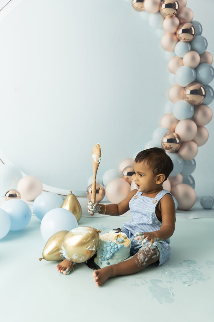 Cake Smash Photographer