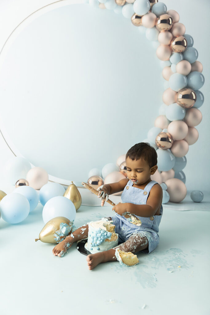 Cake Smash Photographer
