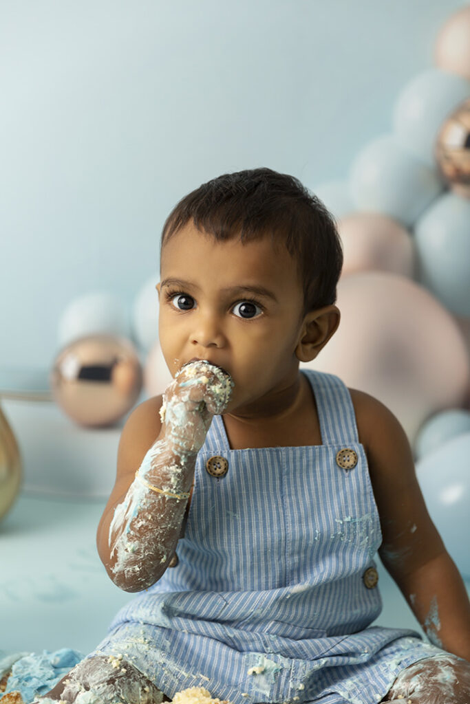 Cake Smash Photographer