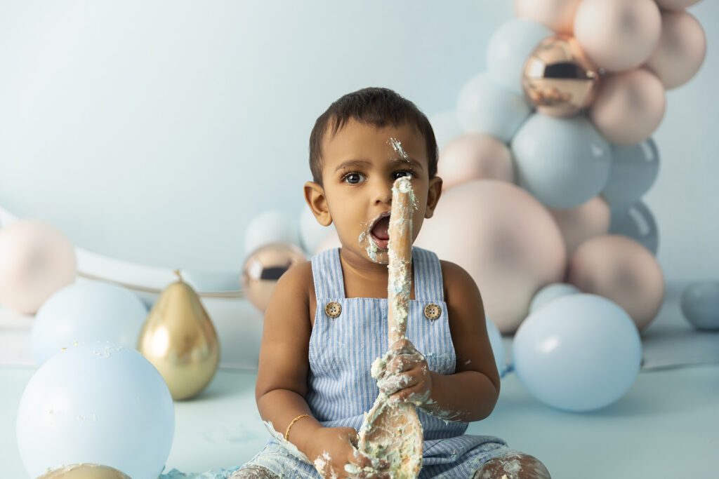Cake Smash Photographer