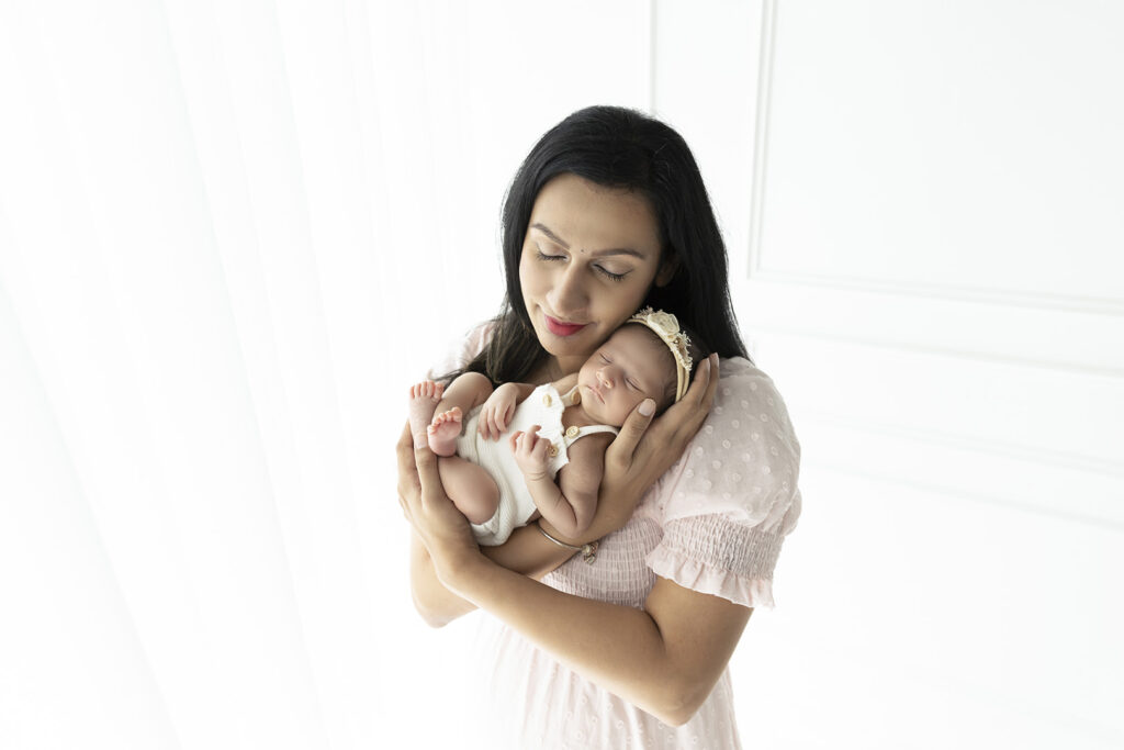 Newborn Studio
