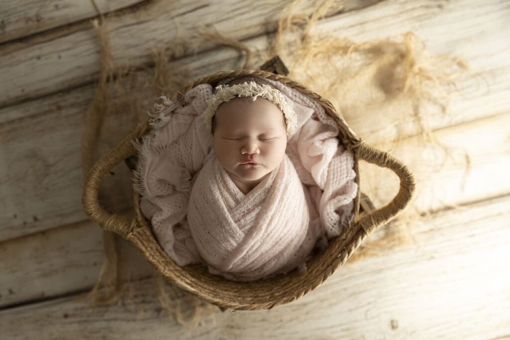 Newborn Studio