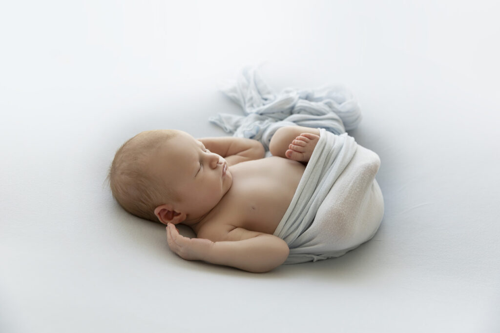 Newborn Studio