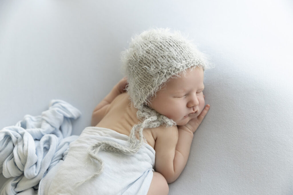 Newborn Studio