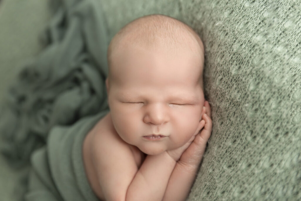 Newborn Studio
