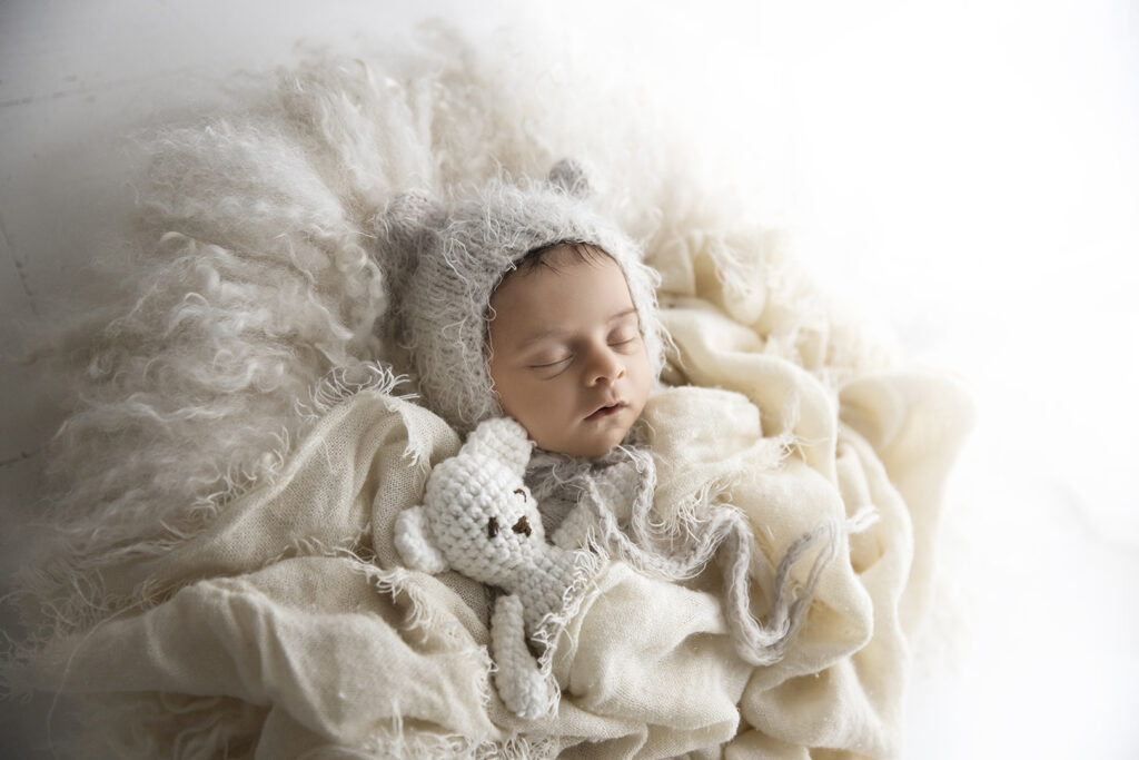 Capturing Precious Moments: Sibling Photos