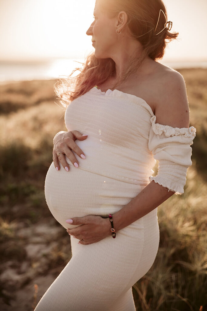 A Maternity Photography Session at Bribie Island