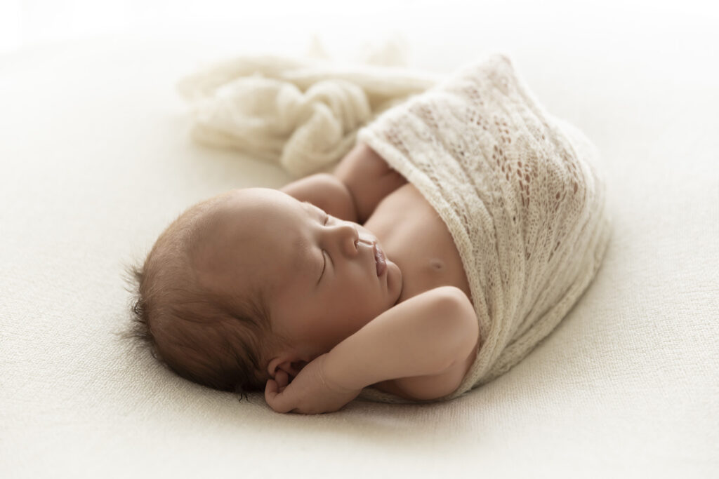 The Beauty of Neutral Tones in Newborn Photography