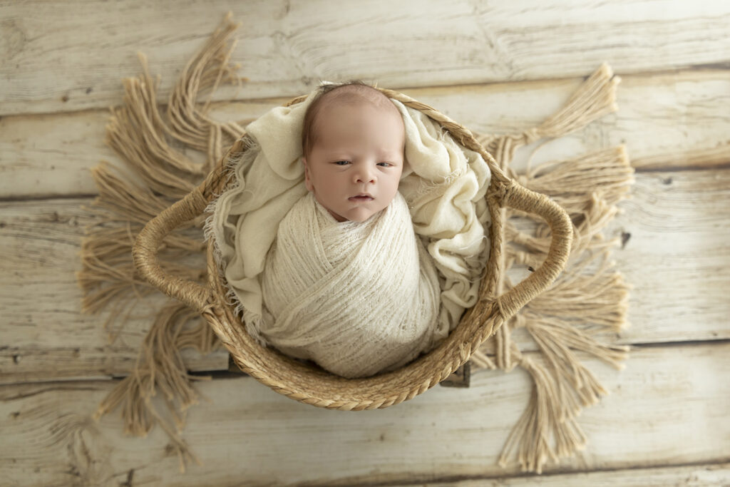The Beauty of Neutral Tones in Newborn Photography