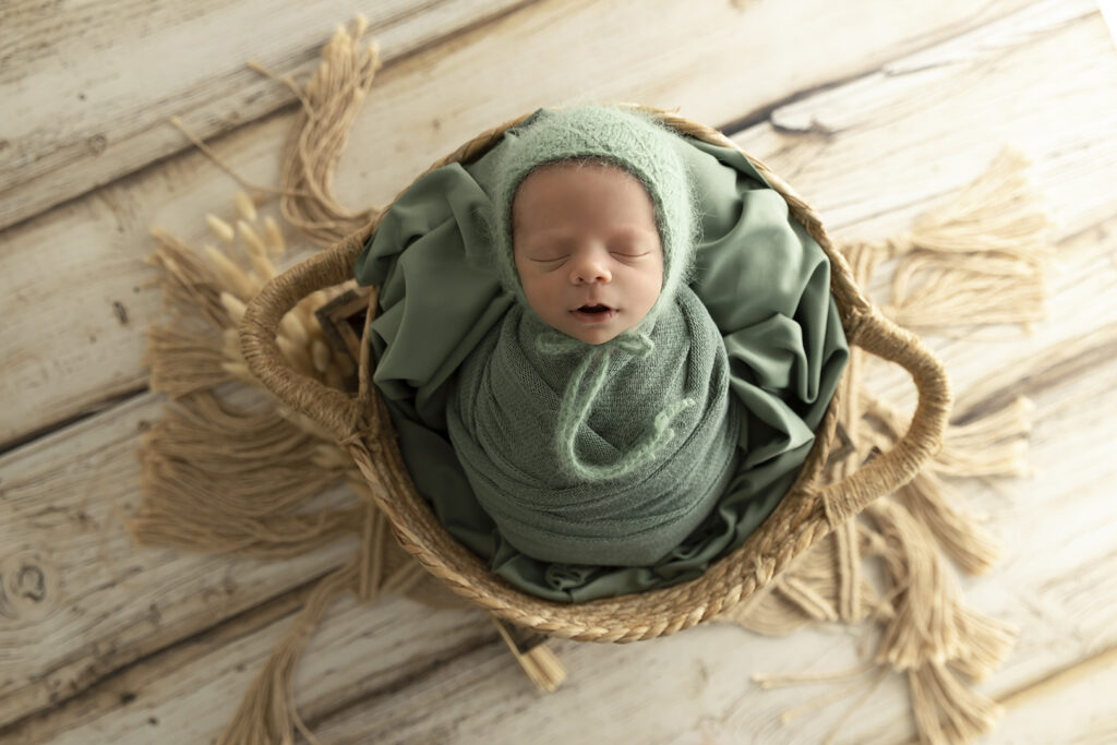 Newborn Studio Photographer