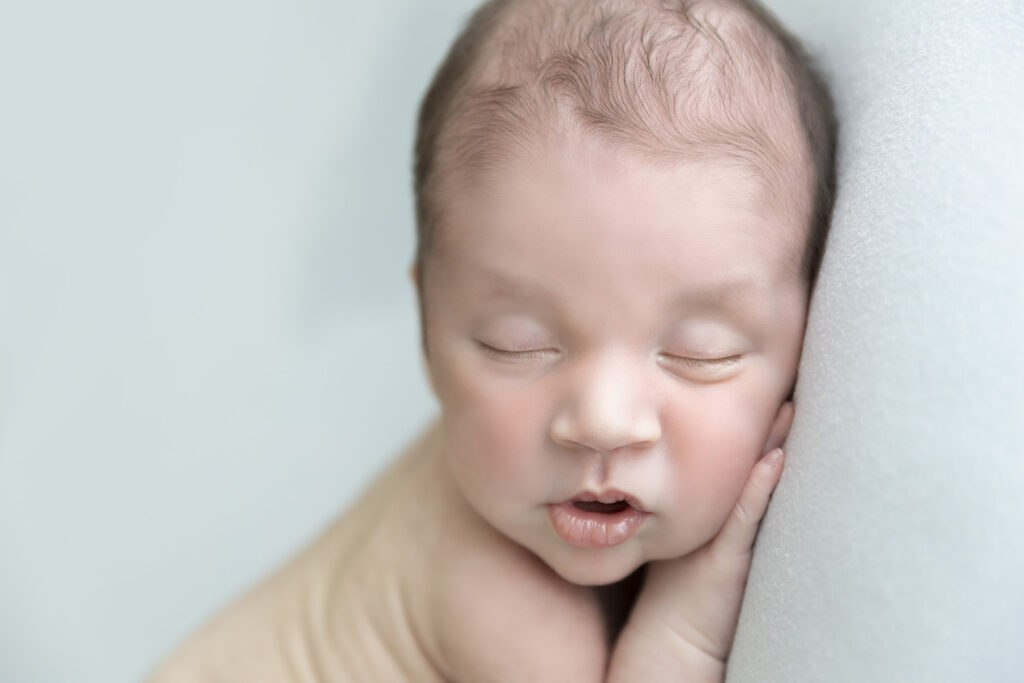 Brisbane Newborn Photographer